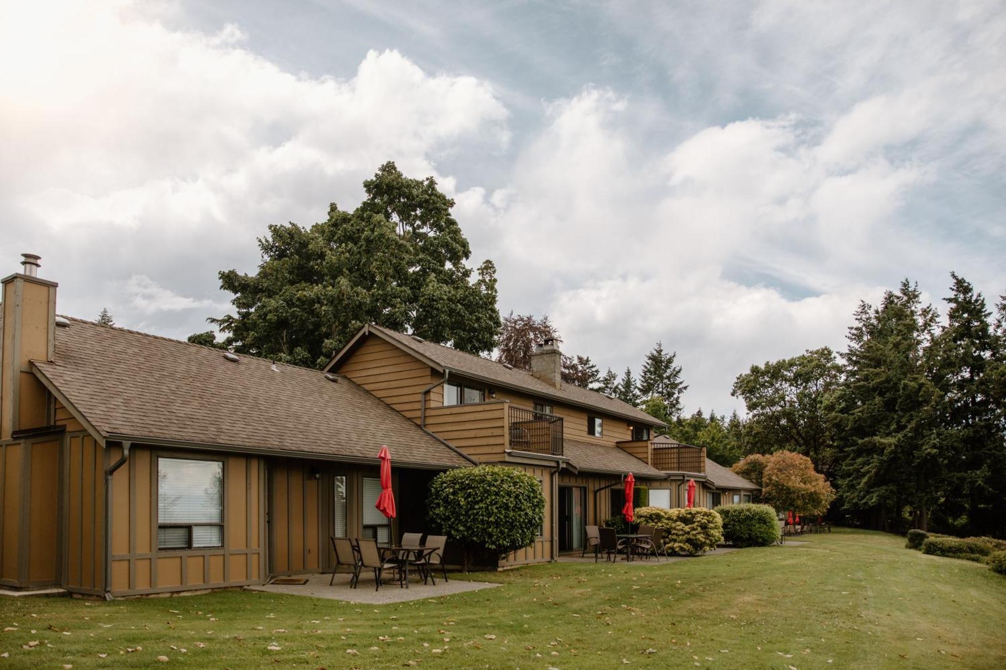 Beach Acres Resort Parksville Szoba fotó